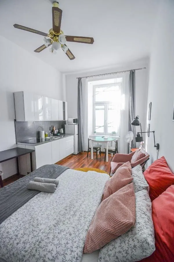 Lion Apartments - Laba Krakau