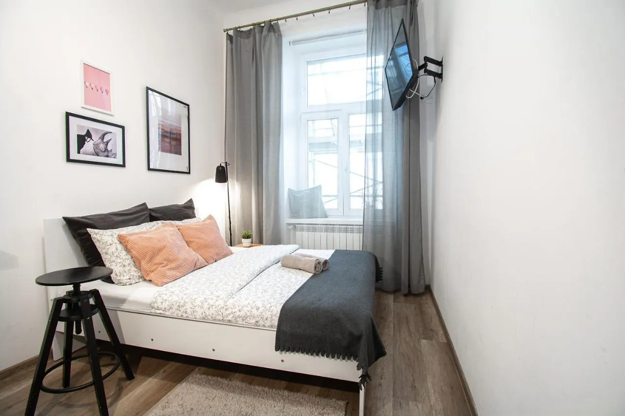 Lion Apartments - Laba Краков Польша